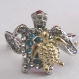 Sterling Silver and Gems Mama Turtle with Baby Turtle Ring in Size 7 Brand NEW
